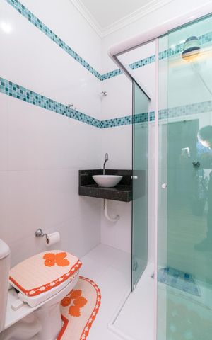 Casa para alugar com 100m², 3 quartos e 3 vagasBanheiro 