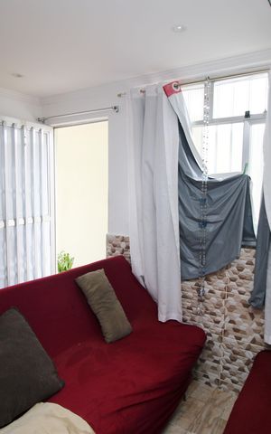 Apartamento à venda com 80m², 2 quartos e sem vagaSala