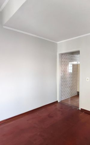 Casa para alugar com 185m², 2 quartos e 2 vagas Casa para alugar com 185m², 2 quartos e 2 vagasSala