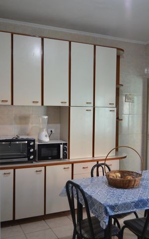 Casa à venda com 290m², 3 quartos e 3 vagasCozinha