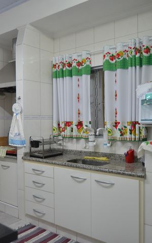 Casa à venda com 290m², 3 quartos e 3 vagasCozinha