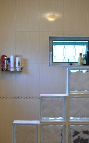 Casa à venda com 290m², 3 quartos e 3 vagasBanheiro da Suíte 1