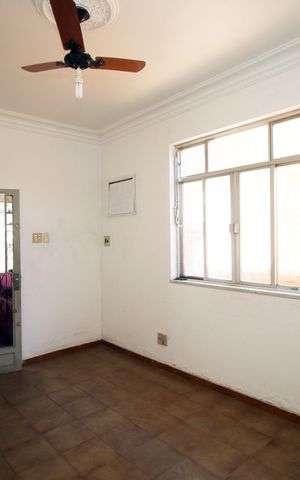 Apartamento à venda com 74m², 3 quartos e 1 vagaSala