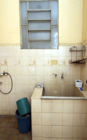 Apartamento à venda com 74m², 3 quartos e 1 vagaÁrea de Serviço