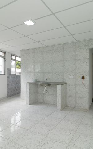 Apartamento para alugar com 68m², 2 quartos e sem vaga Apartamento para alugar com 68m², 2 quartos e sem vagaCozinha