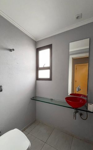 Apartamento à venda com 136m², 3 quartos e 3 vagas Apartamento à venda com 136m², 3 quartos e 3 vagasLavabo