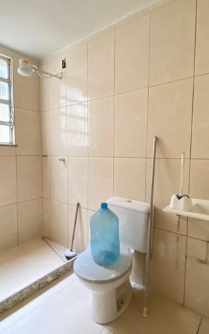 Casa à venda com 300m², 2 quartos e 1 vaga