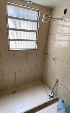 Casa à venda com 300m², 2 quartos e 1 vaga