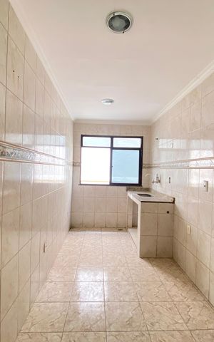 Casa à venda com 300m², 2 quartos e 1 vaga