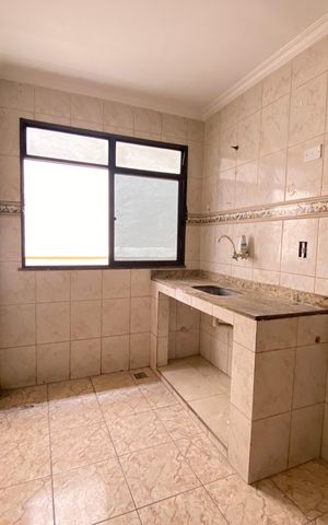 Casa à venda com 300m², 2 quartos e 1 vaga