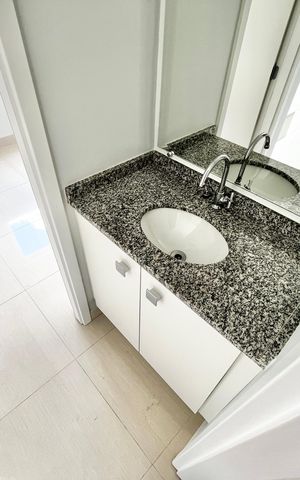 Apartamento para alugar com 46m², 1 quarto e 1 vaga Apartamento para alugar com 46m², 1 quarto e 1 vagaPia