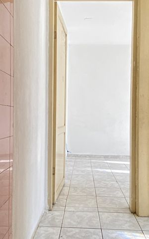 Casa para alugar com 50m², 2 quartos e sem vaga Casa para alugar com 50m², 2 quartos e sem vagaCorredor