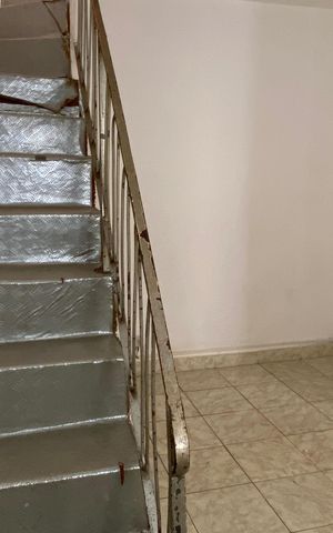 Casa para alugar com 50m², 2 quartos e sem vaga Casa para alugar com 50m², 2 quartos e sem vagaSala
