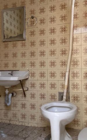 Casa para alugar com 50m², 2 quartos e sem vaga Casa para alugar com 50m², 2 quartos e sem vagaBanheiro