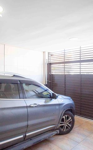 Casa à venda com 200m², 3 quartos e 4 vagasGaragem