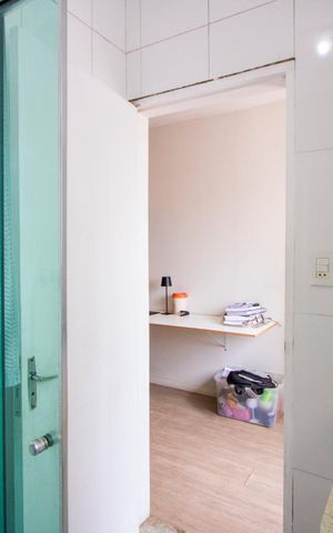 Casa à venda com 193m², 3 quartos e 6 vagas Casa à venda com 193m², 3 quartos e 6 vagasBanheiro social