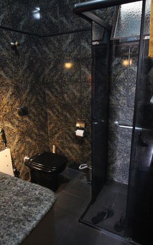 Casa à venda com 400m², 5 quartos e 3 vagasBanheiro 2