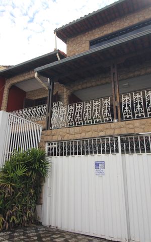 Casa à venda com 400m², 5 quartos e 3 vagasPlaquinha Instalada 14/01/2026 KNVW-282