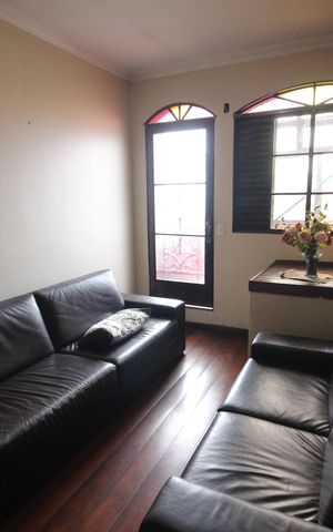 Casa à venda com 400m², 5 quartos e 3 vagasSala 2