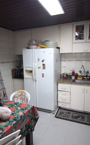 Casa à venda com 400m², 5 quartos e 3 vagasCozinha