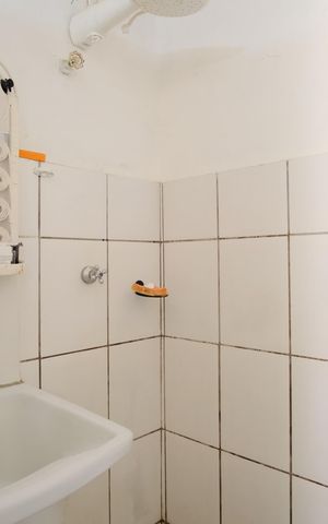 Casa à venda com 450m², 7 quartos e 6 vagasBanheiro da Suíte de Hospedes