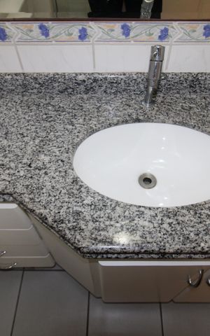 Apartamento para alugar com 112m², 2 quartos e 2 vagasQuarto 2 - Banheiro