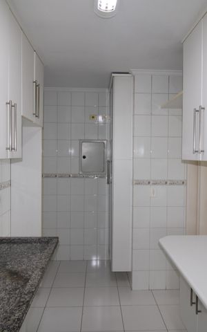 Apartamento para alugar com 112m², 2 quartos e 2 vagasCozinha