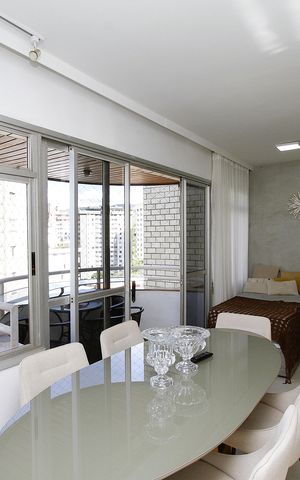 Apartamento para alugar com 98m², 2 quartos e 2 vagasSala