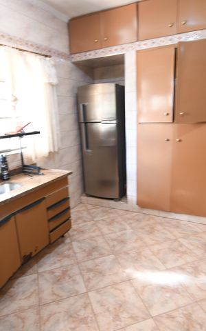 Casa à venda com 252m², 2 quartos e 2 vagasCozinha