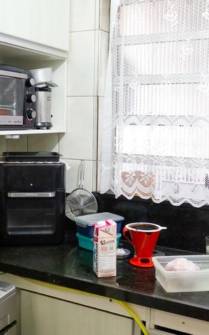 Casa à venda com 125m², 3 quartos e 2 vagas Casa à venda com 125m², 3 quartos e 2 vagasCozinha