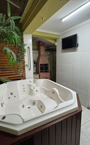 Casa à venda com 92m², 3 quartos e 2 vagas