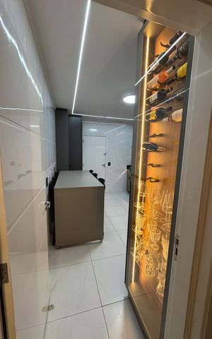 Casa à venda com 92m², 3 quartos e 2 vagas