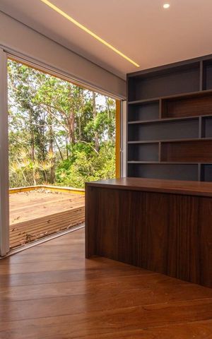 Casa de condomínio à venda com 397m², 4 quartos e 5 vagas