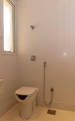 Casa de condomínio à venda com 397m², 4 quartos e 5 vagas