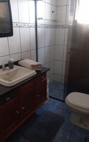 Casa à venda com 162m², 3 quartos e 1 vaga Casa à venda com 162m², 3 quartos e 1 vagaBanheiro