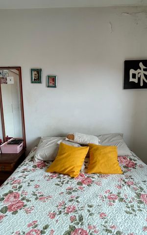 Casa à venda com 180m², 4 quartos e 6 vagas Casa à venda com 180m², 4 quartos e 6 vagasQuarto 1