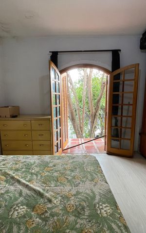 Casa à venda com 180m², 4 quartos e 6 vagas Casa à venda com 180m², 4 quartos e 6 vagasQuarto 3
