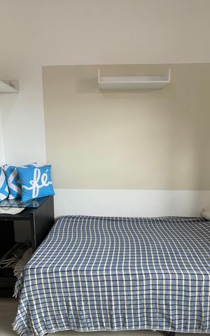 Casa à venda com 180m², 4 quartos e 6 vagas Casa à venda com 180m², 4 quartos e 6 vagasQuarto 2