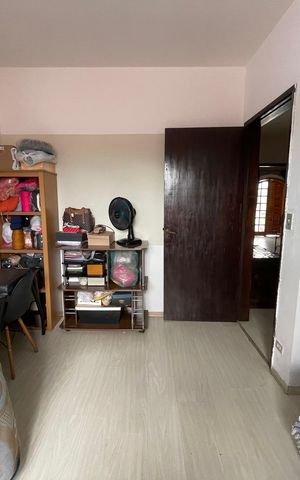 Casa à venda com 180m², 4 quartos e 6 vagas Casa à venda com 180m², 4 quartos e 6 vagasQuarto 2
