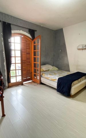 Casa à venda com 180m², 4 quartos e 6 vagas Casa à venda com 180m², 4 quartos e 6 vagasQuarto 4
