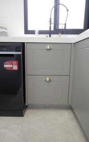 Apartamento à venda com 93m², 3 quartos e 2 vagas Apartamento à venda com 93m², 3 quartos e 2 vagasSala / Cozinha / Gourmet