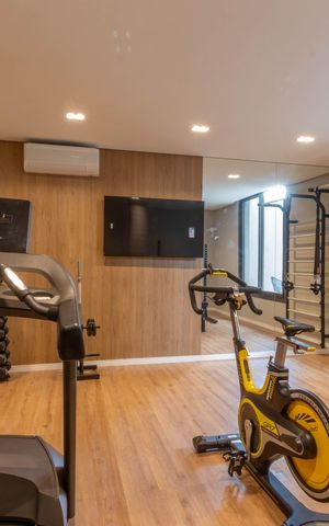 Apartamento à venda com 182m², 3 quartos e 2 vagas Apartamento à venda com 182m², 3 quartos e 2 vagasÁrea comum - Academia