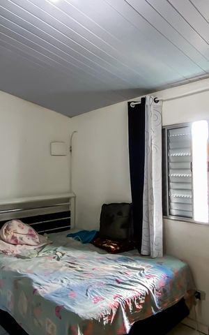 Casa à venda com 125m², 4 quartos e 2 vagas Casa à venda com 125m², 4 quartos e 2 vagasQuarto da casa 2