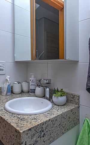 Casa à venda com 105m², 3 quartos e 2 vagas Casa à venda com 105m², 3 quartos e 2 vagasbanheiro na suíte_3