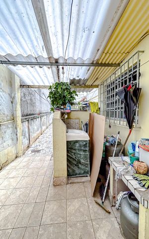 Casa à venda com 500m², 3 quartos e 5 vagasÁrea de Serviço