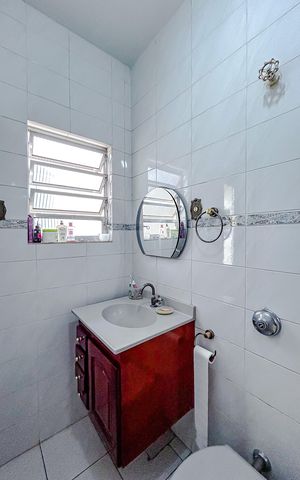 Casa à venda com 500m², 3 quartos e 5 vagasBanheiro da Suíte