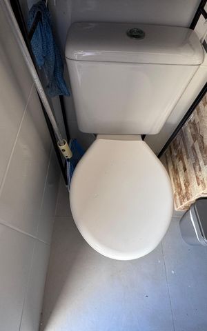 Apartamento para alugar com 230m², 4 quartos e 2 vagas Apartamento para alugar com 230m², 4 quartos e 2 vagasLavabo