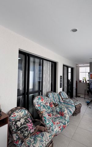 Apartamento para alugar com 230m², 4 quartos e 2 vagas Apartamento para alugar com 230m², 4 quartos e 2 vagasVaranda