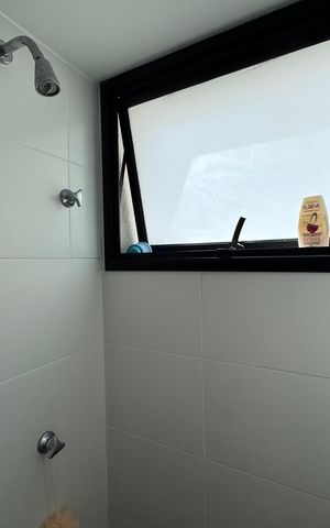 Apartamento para alugar com 230m², 4 quartos e 2 vagas Apartamento para alugar com 230m², 4 quartos e 2 vagasSuíte 3 - Banheiro