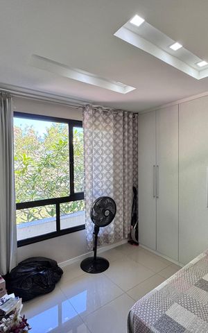 Apartamento para alugar com 230m², 4 quartos e 2 vagas Apartamento para alugar com 230m², 4 quartos e 2 vagasQuarto